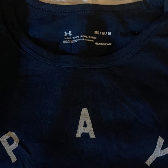 Womens under armour T-shirt - Picture 3 of 5